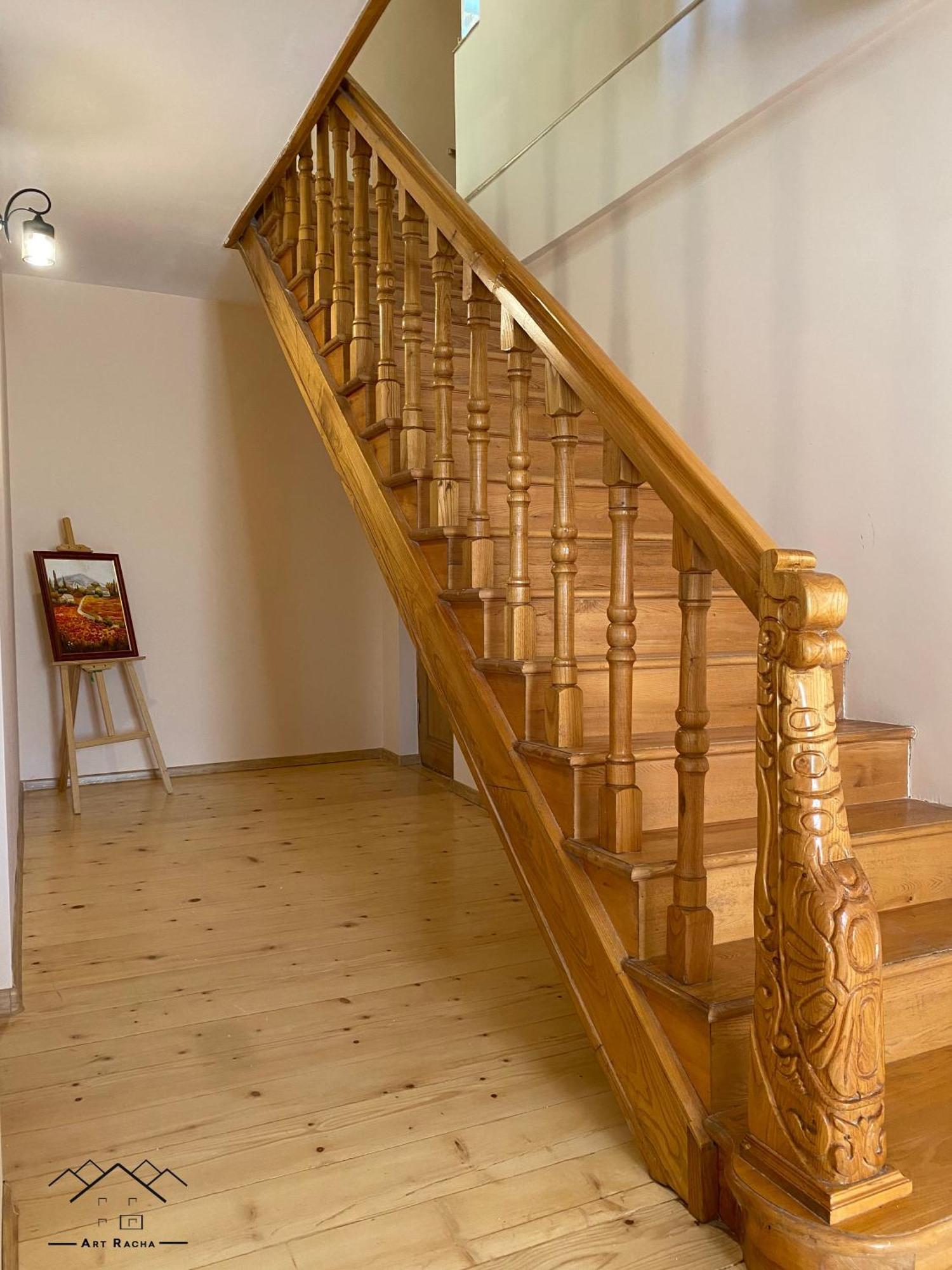 Art Racha Hotel Ambrolauri Luaran gambar
